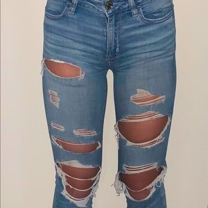 American eagle super stretch ripped jeans